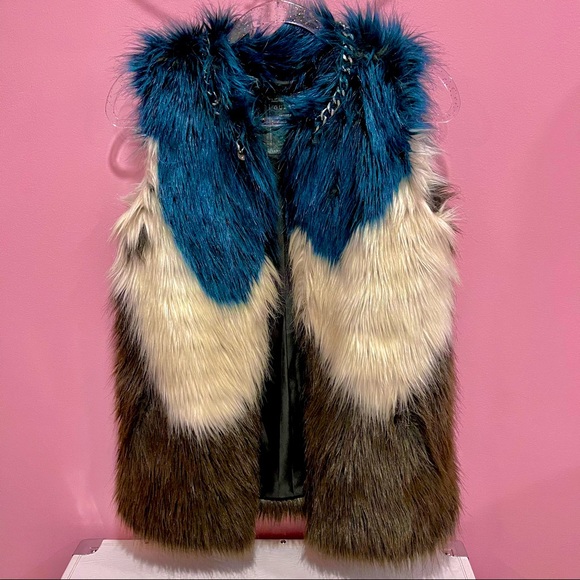 Guess Jackets & Blazers - Guess Fur Vest
